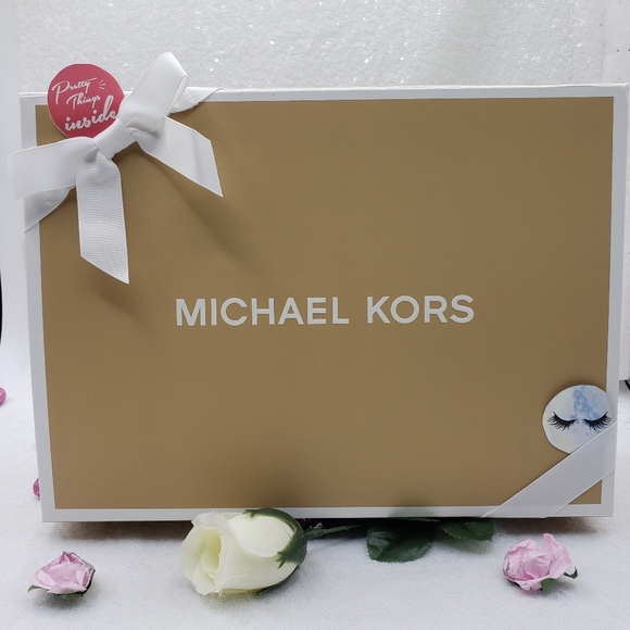 Michael Kors Logo Convertible Crossbody Jet Set Medium cute Pink stylish - Picture 14 of 16